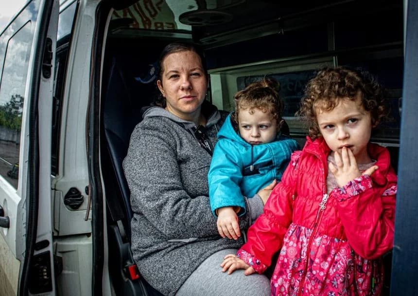 Russia escalates bombardment as Ukraine fights on the financial front