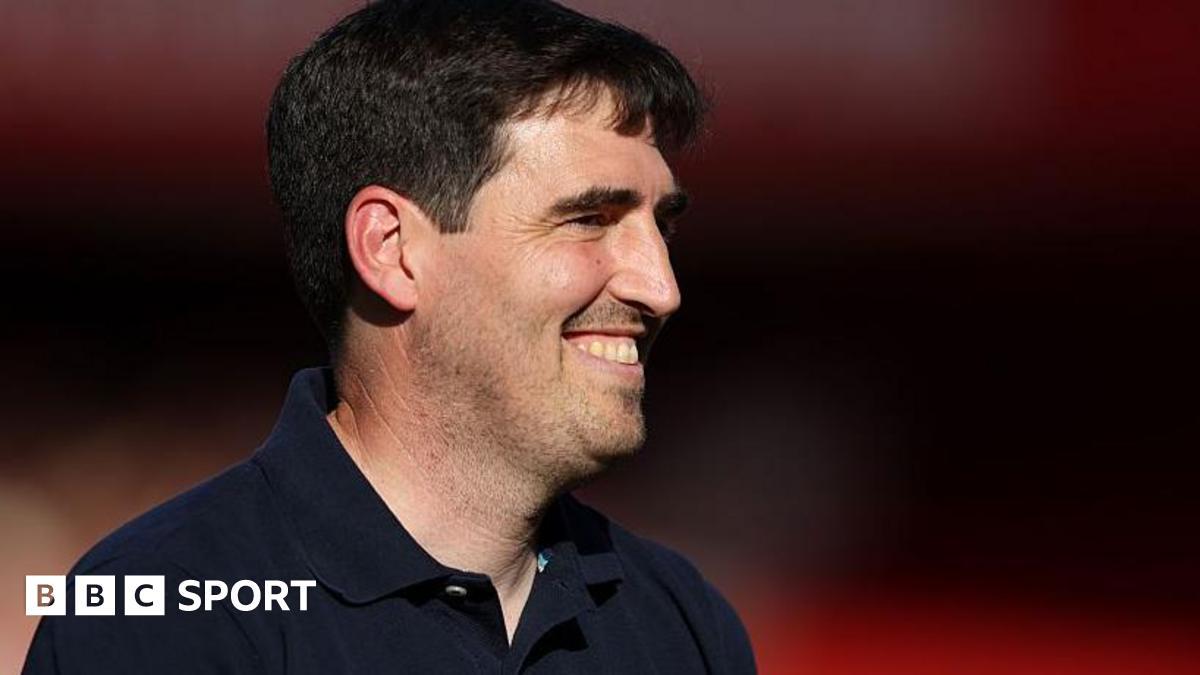 Liverpool Opens Formal Talks With Andoni Iraola After Sacking Arne Slot