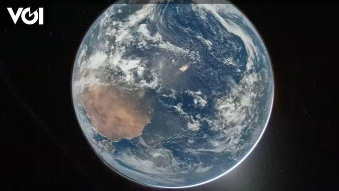 Artemis II Crew Shares First Earth Photos, Closes In on Moon