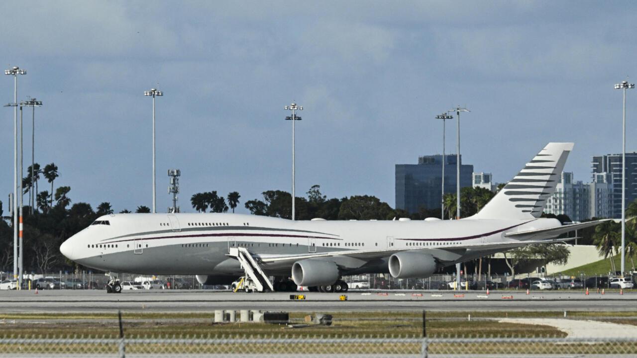 Trump Unveils Qatari-Gifted Converted Boeing 747 Air Force One at Joint Base Andrews