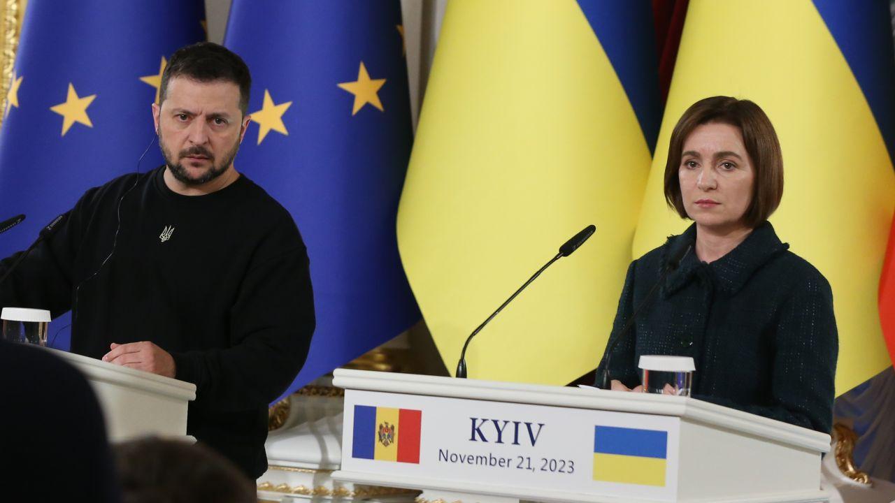 EU Envoys Agree To Open First Accession Talks Cluster For Ukraine And Moldova Monday